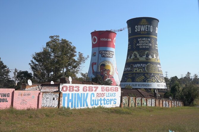 1 Day: Bus & Soweto Combo - Vilakazi Street brings the story close