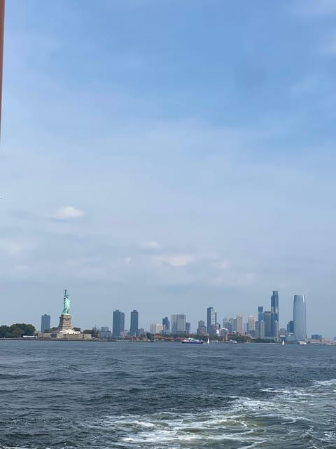 #1 Six Hour Bus Tour and Boat Ride By The Statue of Liberty - What the 24-passenger bus changes
