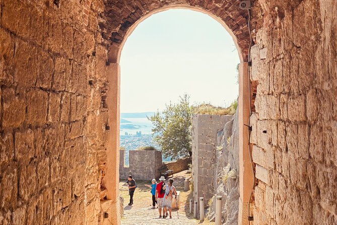 2 Day Pass with Sightseeing Bus - Starting at Stella Croatica