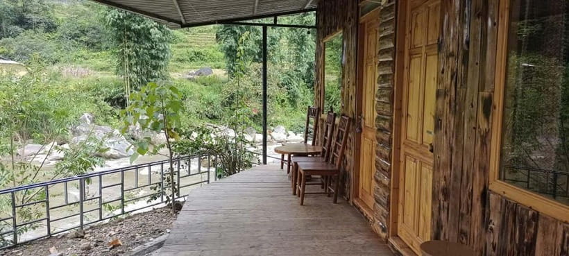 2 Day Sapa-Bac Ha Market: Night Train& Homestay-Bus Ha Giang - Cat Cat village and the first walking section
