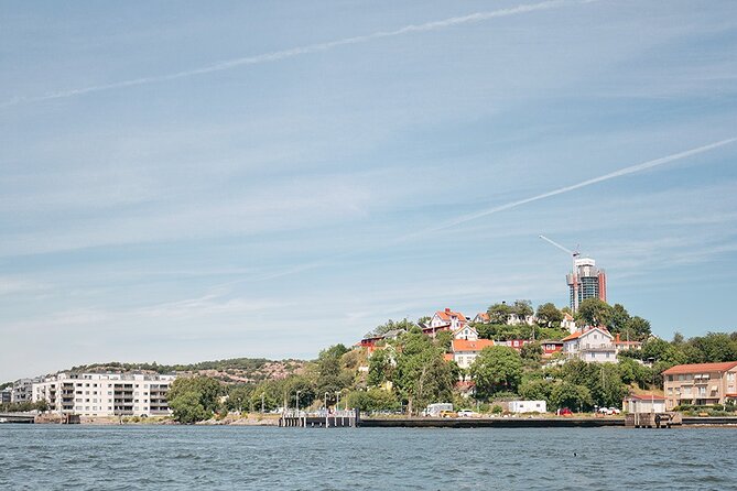 24h Gothenburg Hop-On Hop-Off Boat Tour - Why the live guide matters