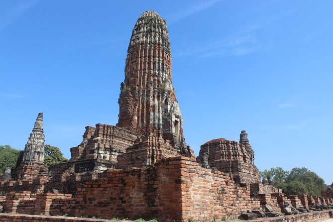 3 Hours Heritage Ayutthaya Bus Tour to Famous Temples - Meeting at Wat Yai Chai Mongkhon