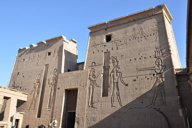 4 Days 3 Nights Nile Cruise From Hurghada By Bus - Day Four: Train to Luxor, Then the Two Great Temples