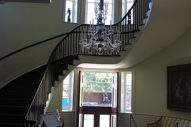90-Minute Charleston City Sightseeing Bus Tour - The Old Exchange, Provost Dungeon, and Four Corners of Law
