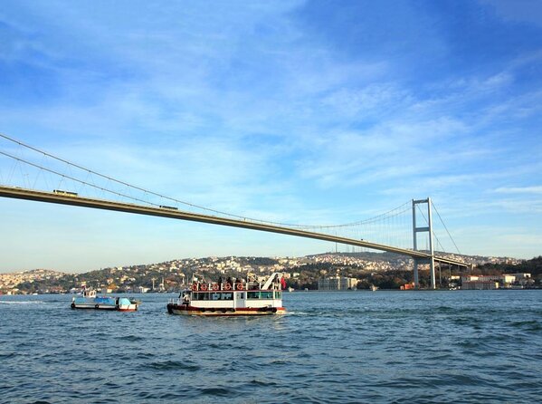 Afternoon Bosphorus Boat and Bus Tour with cable car from Pierre Loti Coffee - The 90-minute Bosphorus cruise is the strongest part