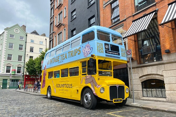 Afternoon Tea Bus Tour in Dublin - The food: warm scones and a light afternoon meal