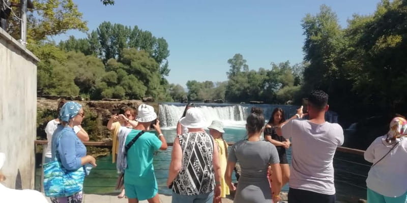 Alany: Mix Tour Cabrio Bus Safari, Boat Tour with Lunch - Side: a useful two-hour break with a planning question