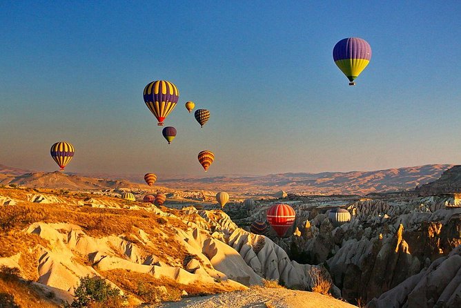 Alanya: Cappadocia 2 Day Guided Bus Tour incl. Hotel - Breakfast in the Taurus Mountains and Saratlı Underground City