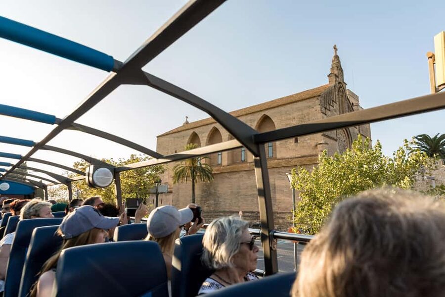 Alcudia: ALCUDIA City TOUR Open Top Bus, open-top bus tour - What this Alcudia bus tour is really for