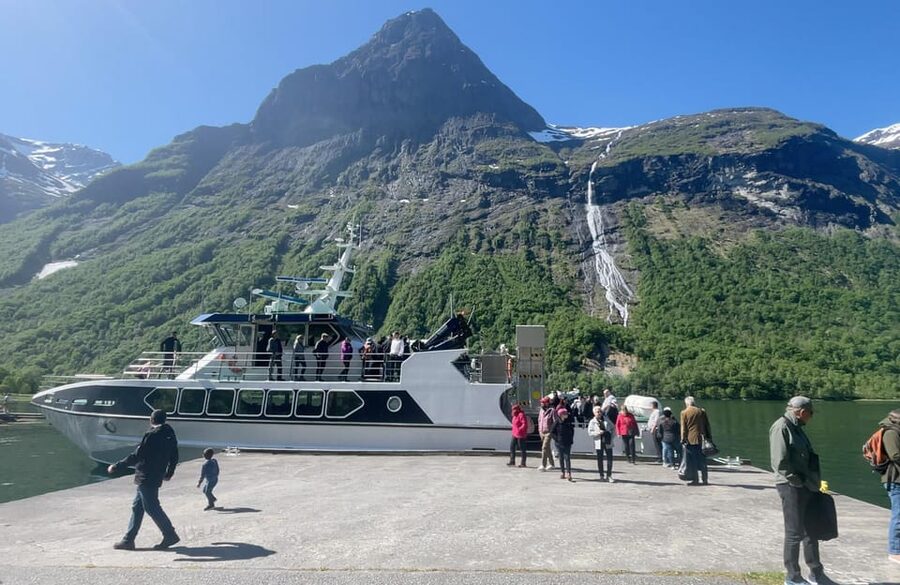 All About the Fjords, in one tour by bus & boat from Ålesund - Ljøen viewpoint and the big panorama