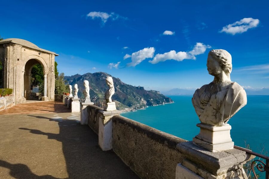 Amalfi coast from Pompeii by bus - The bus ride is part of the experience