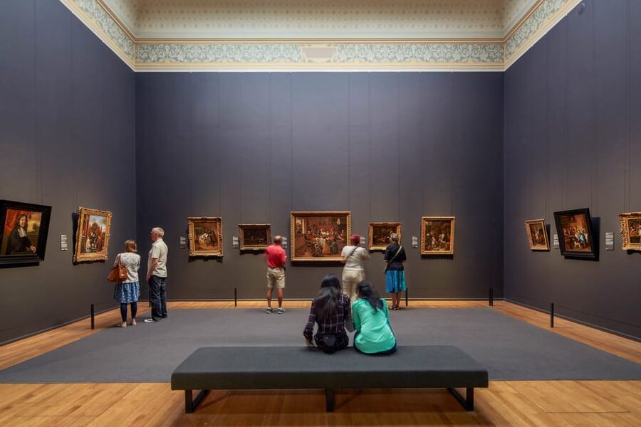 Amsterdam: Combo Rijksmuseum & Hop-On Hop-Off Bus - Starting with the Rijksmuseum at Museumplein