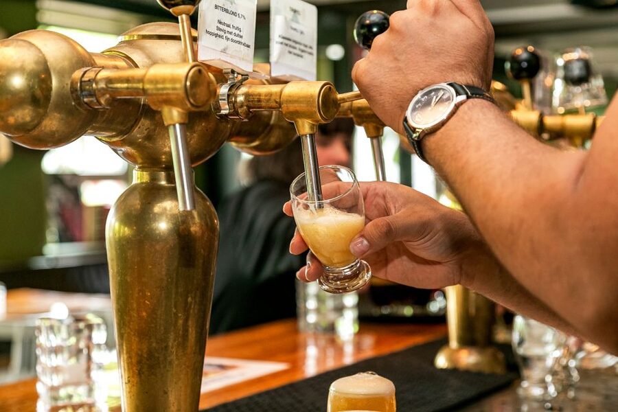 Amsterdam: Guided Craft Beer Brewery Bus Tour with Tastings - A proper brewery look at the second stop