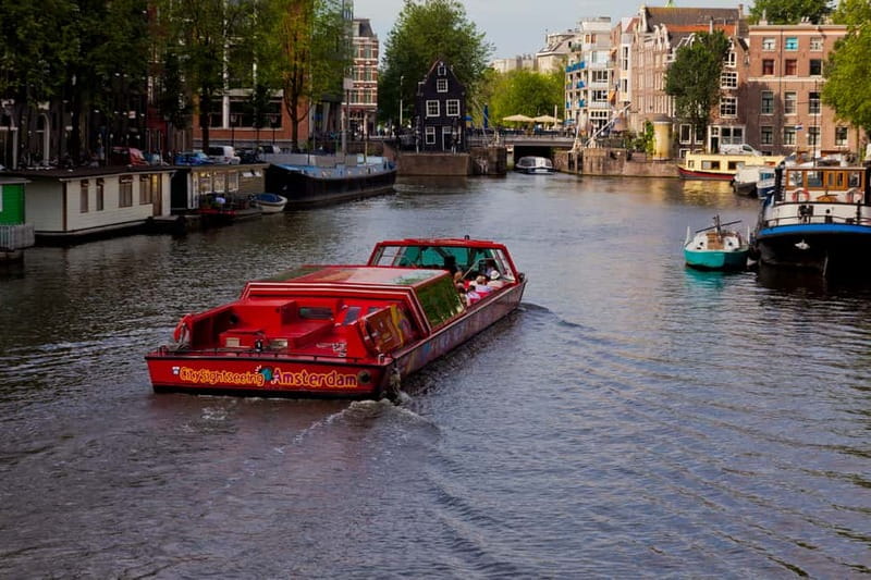 Amsterdam: Hop-On Hop-Off Bus and Boat options - Why the bus and boat pairing works in Amsterdam