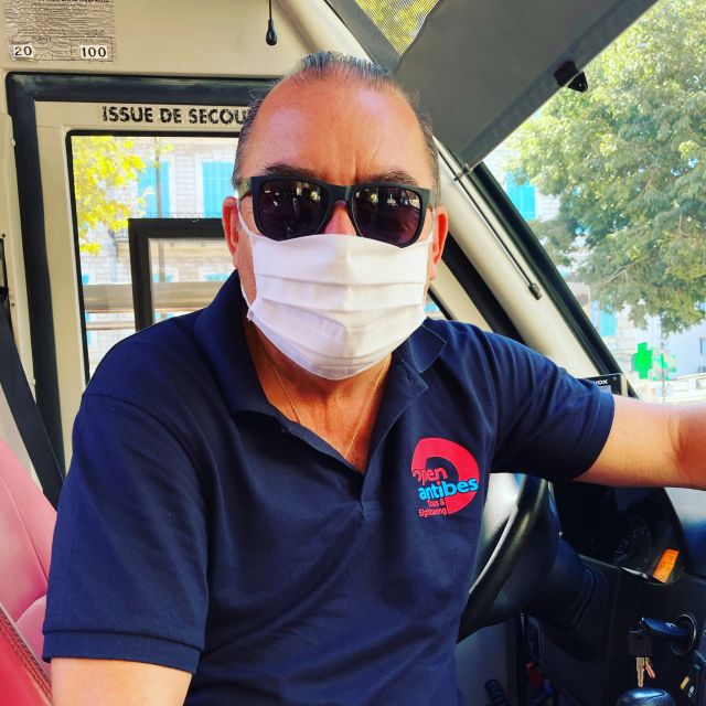 Antibes: 1 or 2-Day Hop-on Hop-off Sightseeing Bus Tour - Fort-Carré and Port Vauban