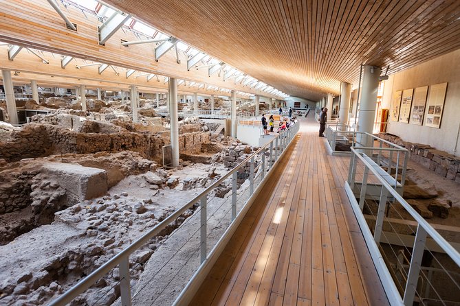 Archaeological Bus Tour To Akrotiri Excavations & Red Beach - Why Akrotiri makes this a worthwhile Santorini tour