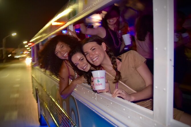 Aruba Nightlife and Barhopping on Chogogo Party Bus - What you actually get for $92