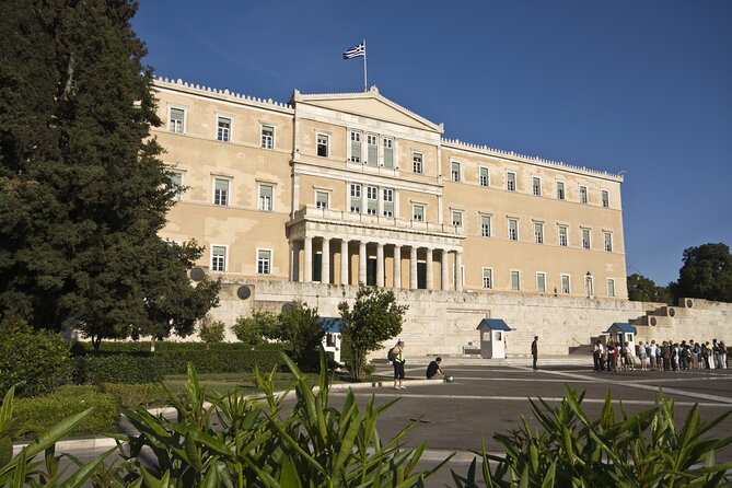 Athens, Acropolis and The New Acropolis Museum on a bus tour - One focused hour inside the New Acropolis Museum