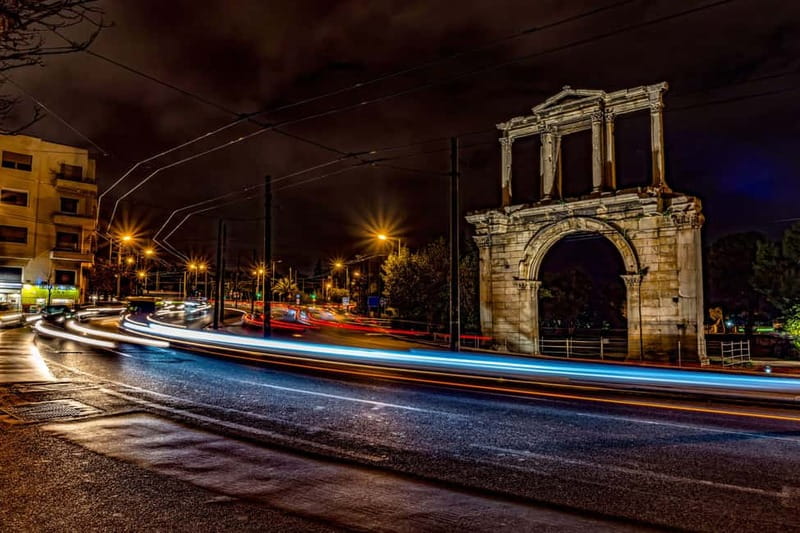 Athens: Big Bus Live-Guided Night Tour by Open-Top Bus - The illuminated Acropolis and Parthenon