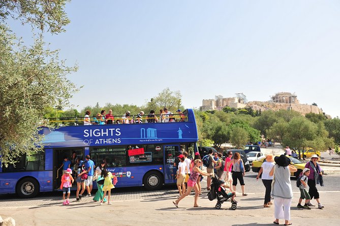 Athens Combo: Hop-on Hop-off Bus & Cape Sounion Sunset Tour - Waiting for sunset at Sounion