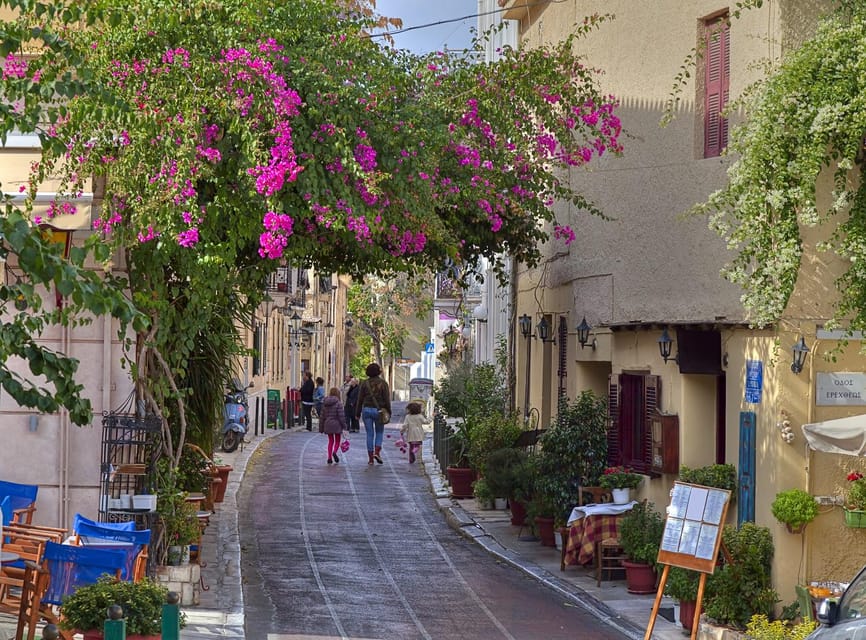 Athens: Hop-On Hop Off Bus with Acropolis ticket & 2 audios - Who will get the most from this experience?
