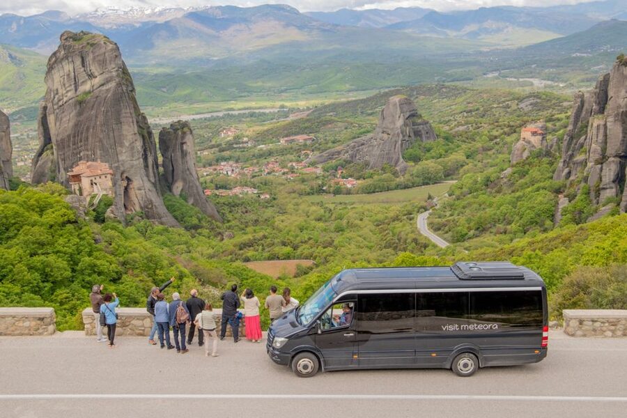 Athens to Meteora: Monasteries & Hidden Caves Bus Tour - Three breaks and a local meal