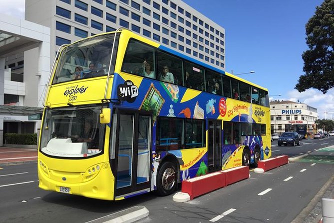 Auckland Explorer: Sightseeing Hop-on Hop-off Tour - Mount Eden, Eden Park, and Auckland’s western sights