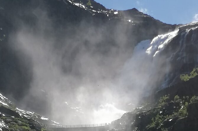 Audio-Guide Bus Tour at Scenic Routes of Åndalsnes to Trollstigen - Three hours is a useful length for a cruise stop