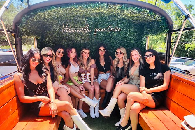 Austin Murals & Mimosas Roofless Party Bus Tour - Freddo ATX gives the tour a proper break