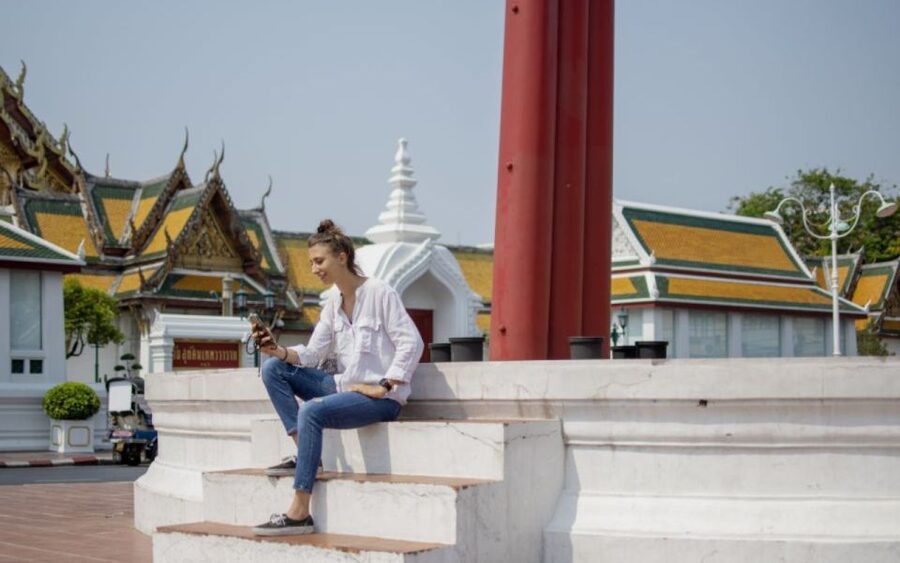 Bangkok: Chinatown Night Walking Tour and Hop On Hop Off Bus - Key points to know before booking