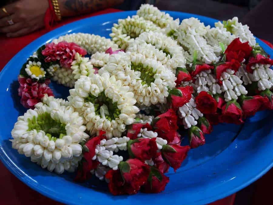 Bangkok: Full-Day Hop-On Hop-Off Walking Tour Mini Group - Holy Rosary Church and Bangkok’s religious mix