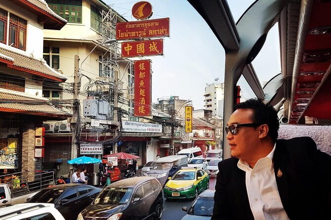 Bangkok Thai Bus Food Tour - Wat Traimit and the Start of Chinatown