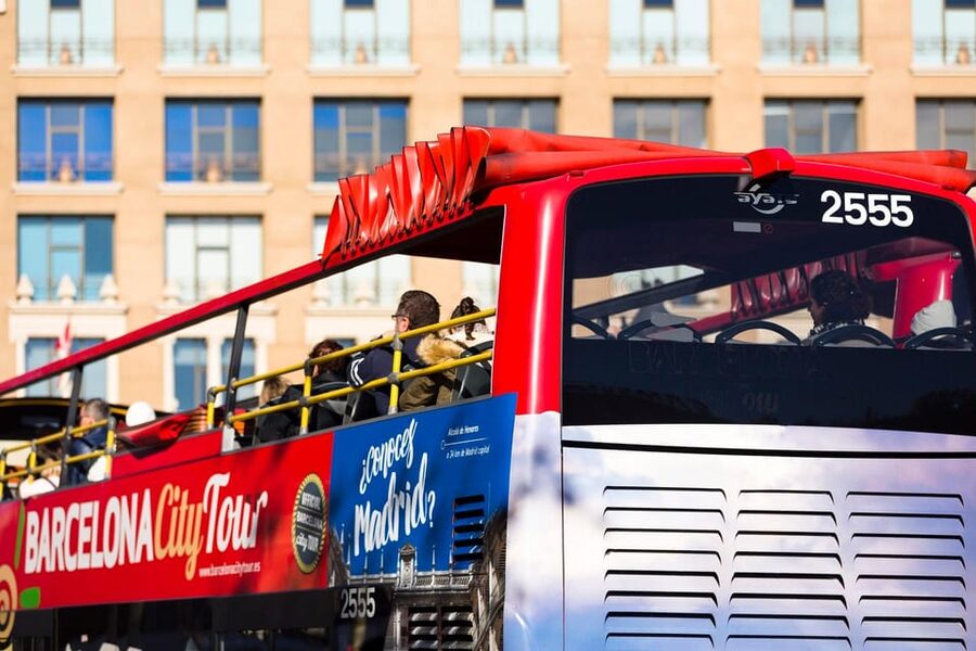 Barcelona: 24 or 48-Hour Hop-On Hop-Off Bus Tour - Who should book this Barcelona bus tour?