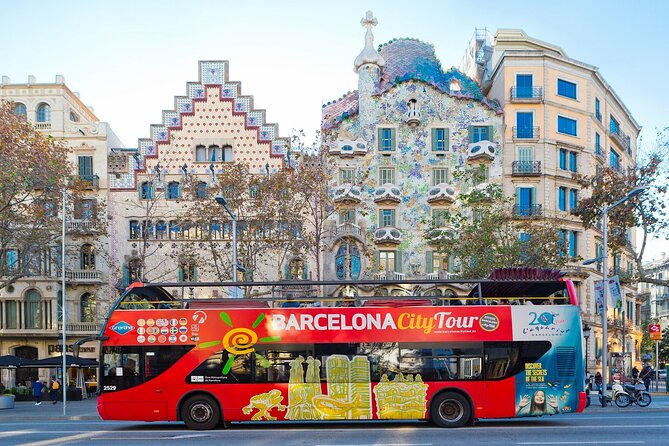 Barcelona City Tour Hop-On Hop-Off with Optional Boat - What the Barcelona City Tour actually gives you