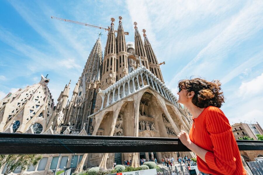 Barcelona Hop-On Hop-Off Bus and FC Barcelona Immersive Tour - Is $77 a fair price?