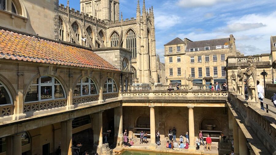 Bath: Tootbus Bath Discovery Hop-On Hop-Off Tour - Royal Crescent, The Circus, and Bath’s grandest streets