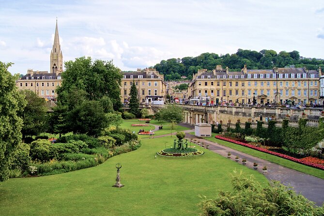 Bath Tootbus Hop-on Hop-off Sightseeing Bus Tour - Waiting times and boarding tips