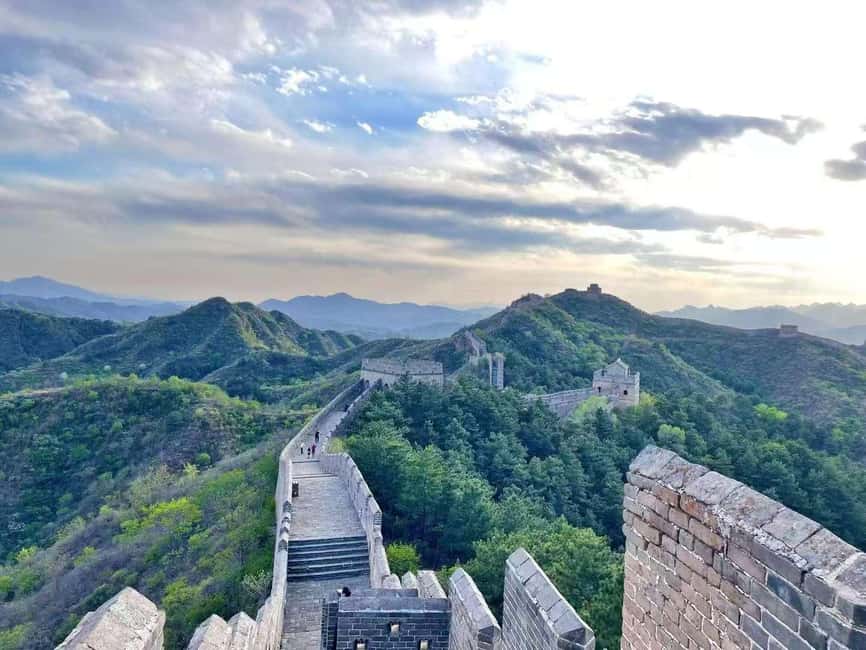 Beijing: Jinshanling Gt Wall Trip, Depart 7:30 Bus w/ Ticket - What the hike feels like underfoot