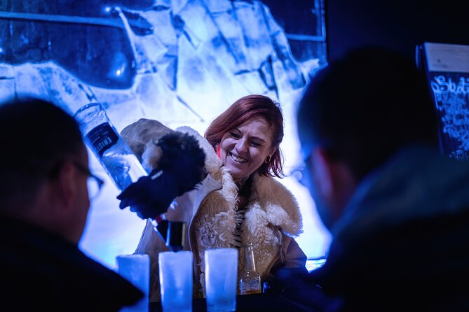 Berlin Combo: Hop-On-Hop-Off Bus and Icebar Ticket - Stop 8 and the 450-meter walk to the Icebar