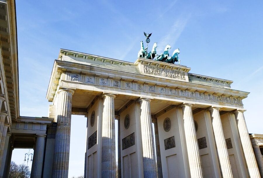 Berlin: Highlights of the City - a Private Bus Tour - Checkpoint Charlie and the Cold War city