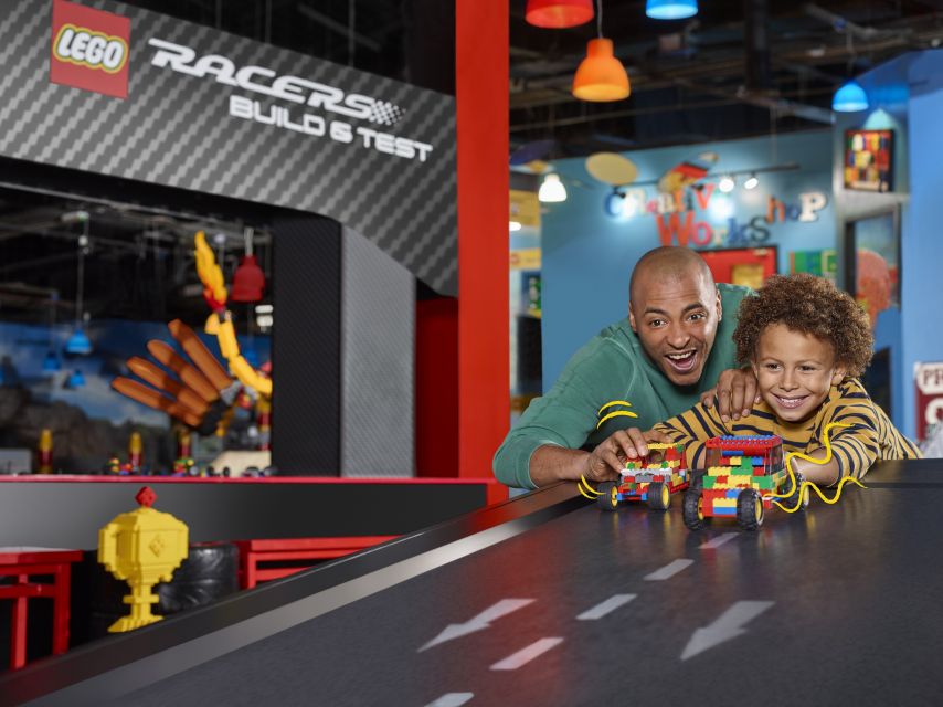 Berlin: Hop-On Hop-Off Bus & LEGOLAND Discovery Centre - Rides, 4D cinema, and NINJAGO City Adventure