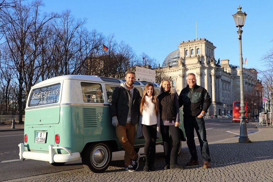 Berlin: Private Sightseeing Tour in Iconic Oldtimer VW Bus - What the price means for a group of seven