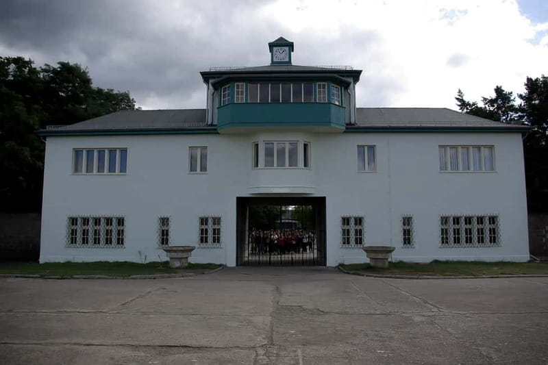 Berlin & Sachsenhausen: 5-Hour Tour "Third Reich" by VW-Bus - Sachsenhausen Memorial and the limits of five hours