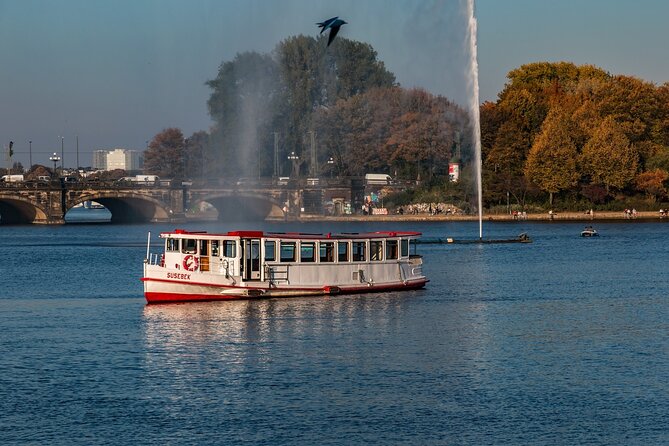 Best of Hamburg: City Sightseeing Hop-On Hop-Off Bus Tour - Stops 5 and 10: Rathausmarkt and Rathaus