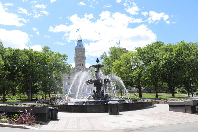 Best of Quebec City: Panoramic Bus Tour with Local Guide - Guides, language, and the quality of the commentary