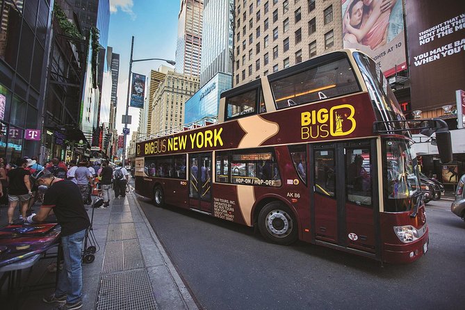 Big Bus New York: Sightseeing Night Tour by Open-top Bus - The route: bridges, neighborhoods, and distant landmarks