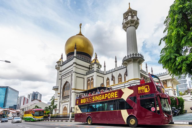 Big Bus Singapore Hop-On Hop-Off Tour - The Explore night tour