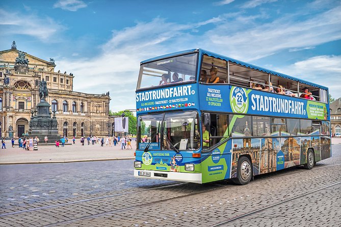 Big city tour hop on hop off 22 stops - Starting at Postplatz and the Zwinger