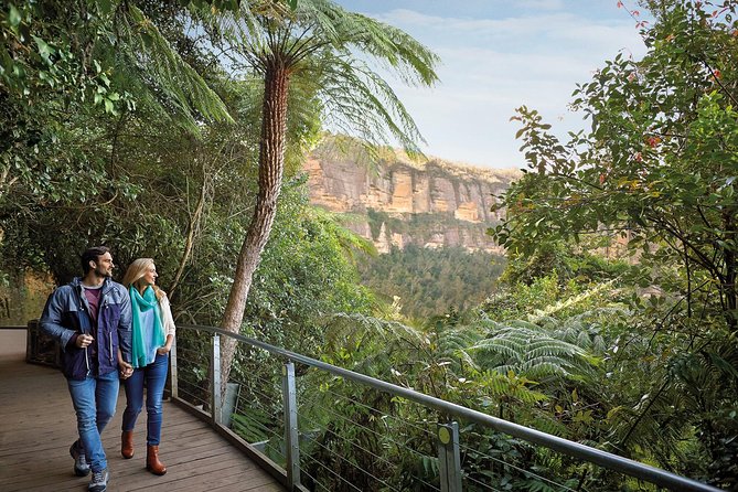 Blue Mountains Hop On Hop Off Tour - Leura and Katoomba for food and town time