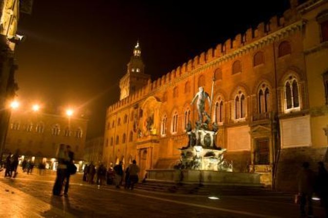 Bologna City Red Bus and Food tasting - Bologna Red Bus and Food Tasting: Key Points
